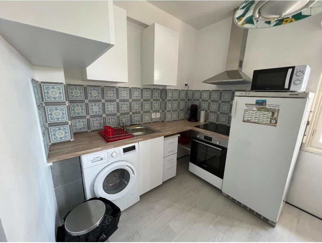 Appartement Proche Gare Routiere ม็องตง ภายนอก รูปภาพ